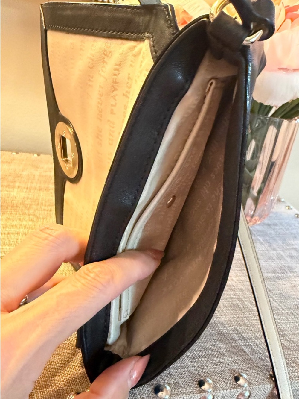 Kate Spade Classic Black Leather Crossbody Bag with Gold Turn-Lock Storybook - Picture 7 of 7